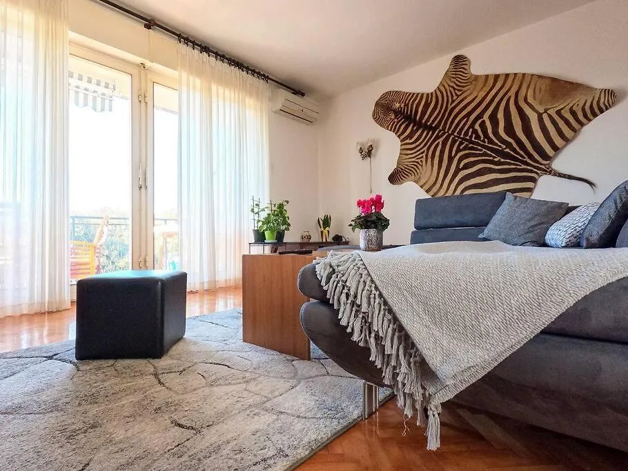 Apartment Margi PUY