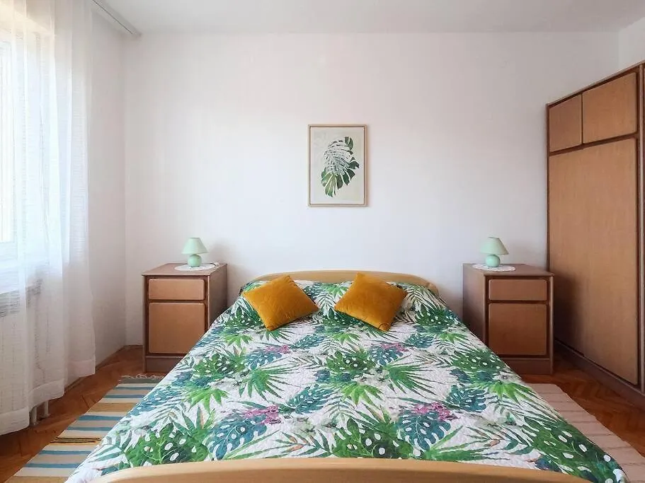 Apartment Margi Pula