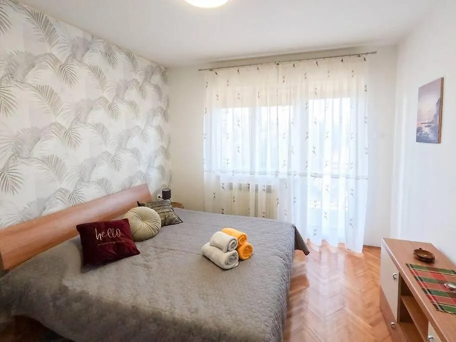 Apartment Margi Pula